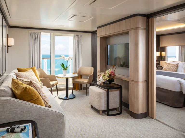 Family Seaview Suite cabin