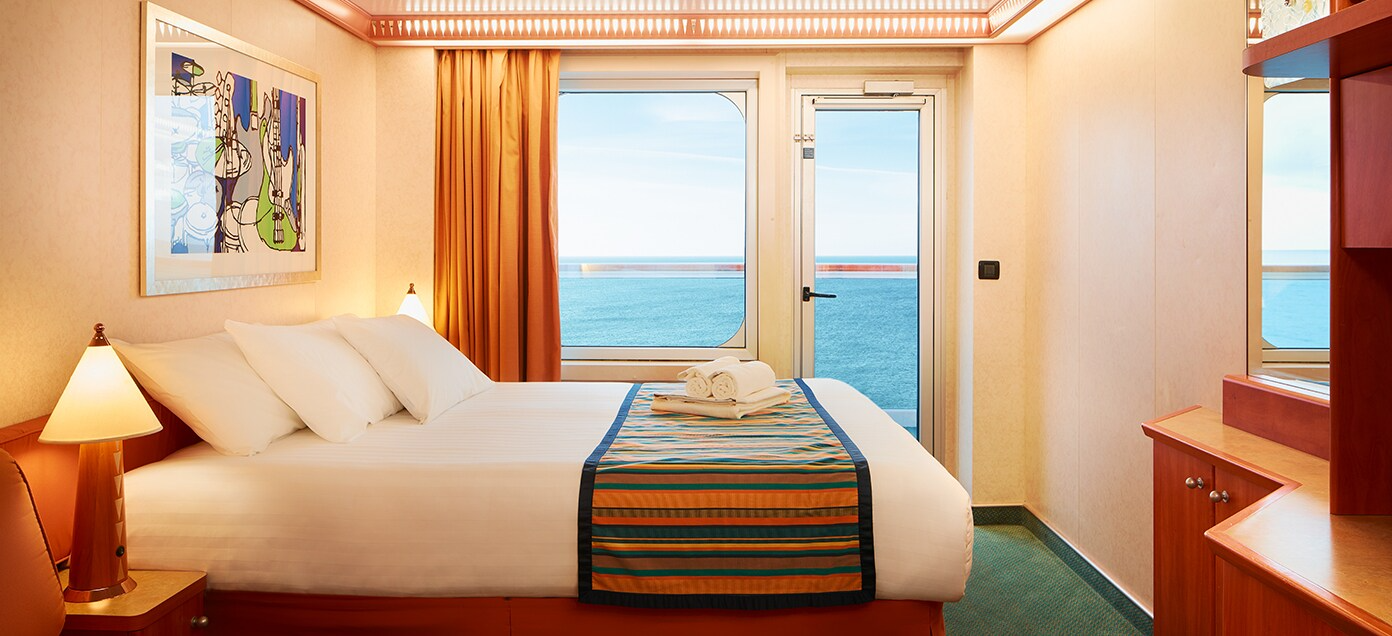 Balcony cabin