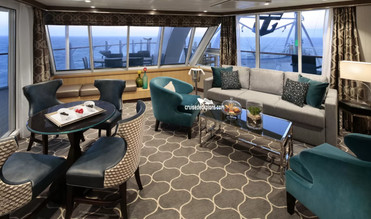 Crown Loft Suite cabin