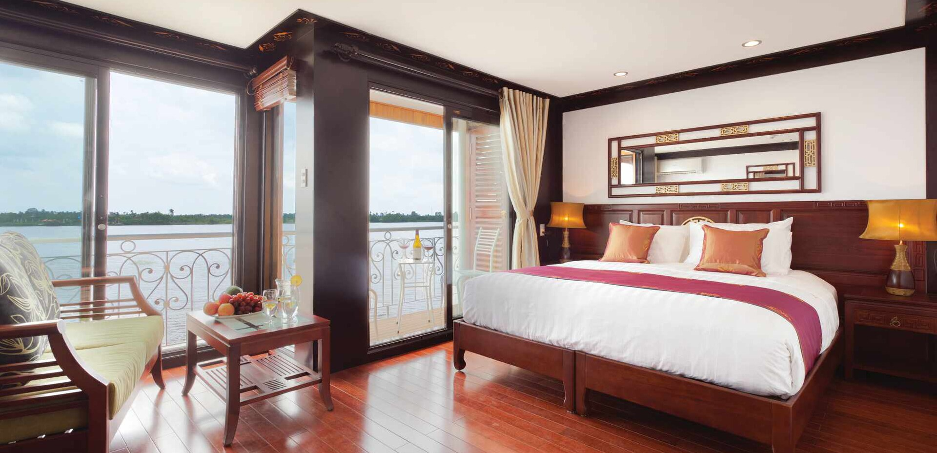 Sadec Twin Balcony Suite cabin