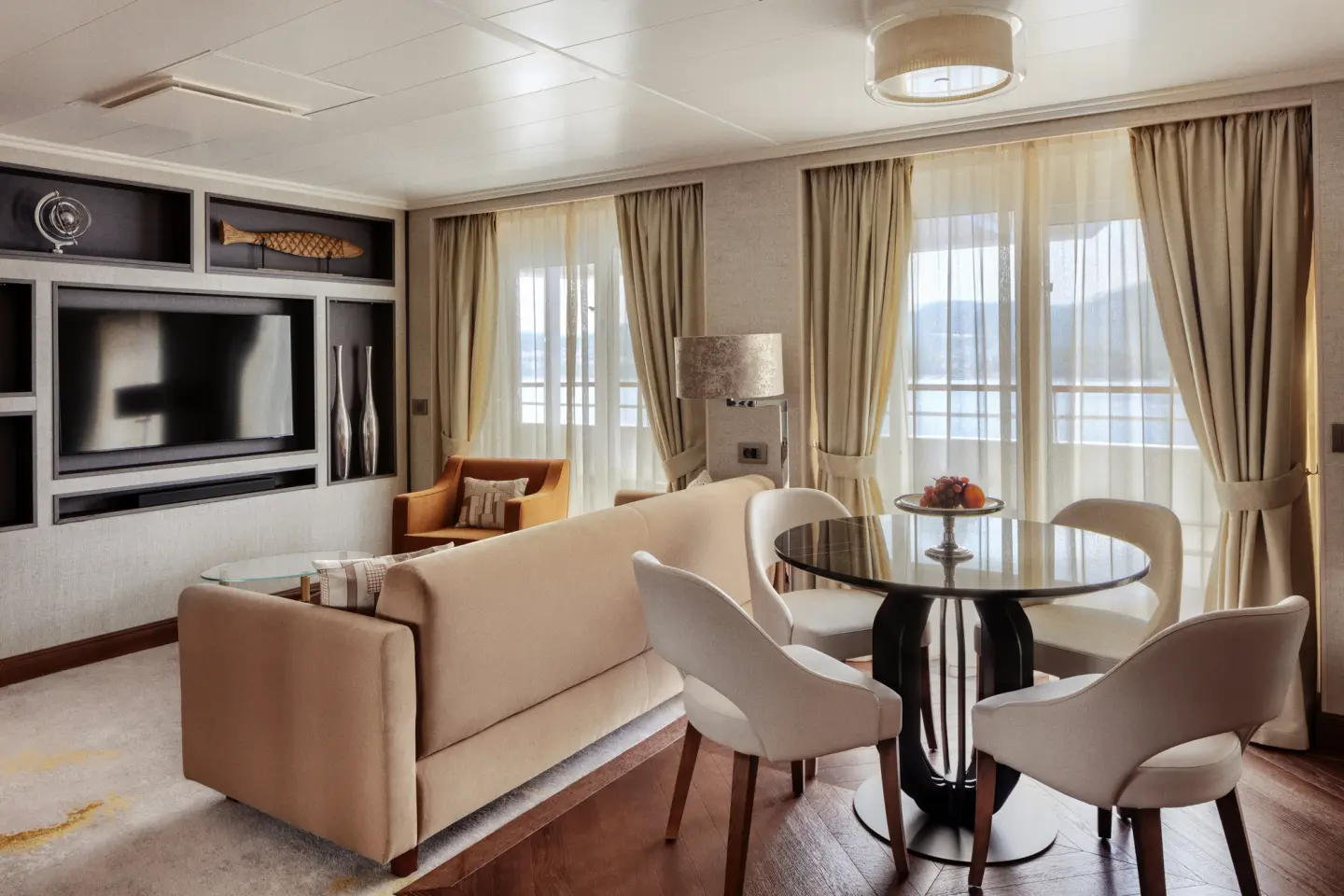 Junior Crystal Penthouse Suite cabin