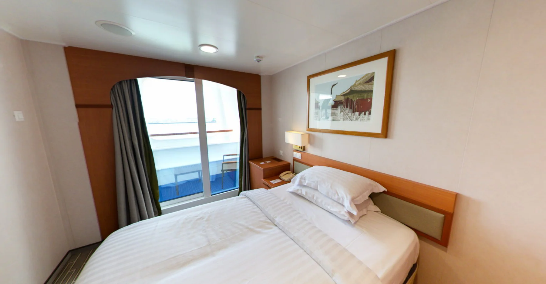 Balcony QF cabin