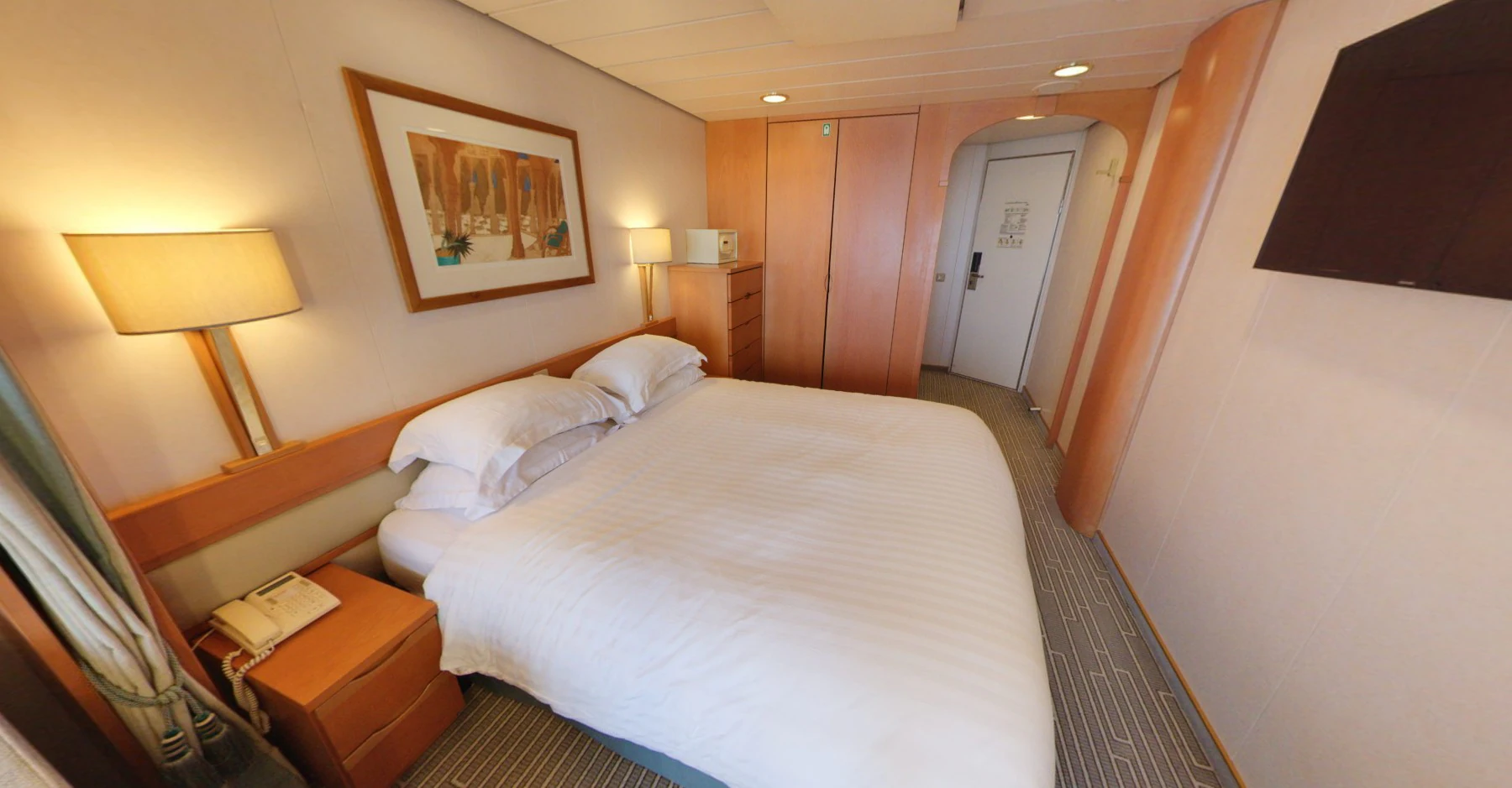 Balcony ED cabin