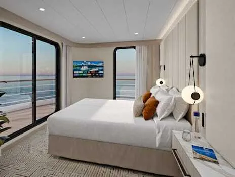 Horizon Owners Suite cabin