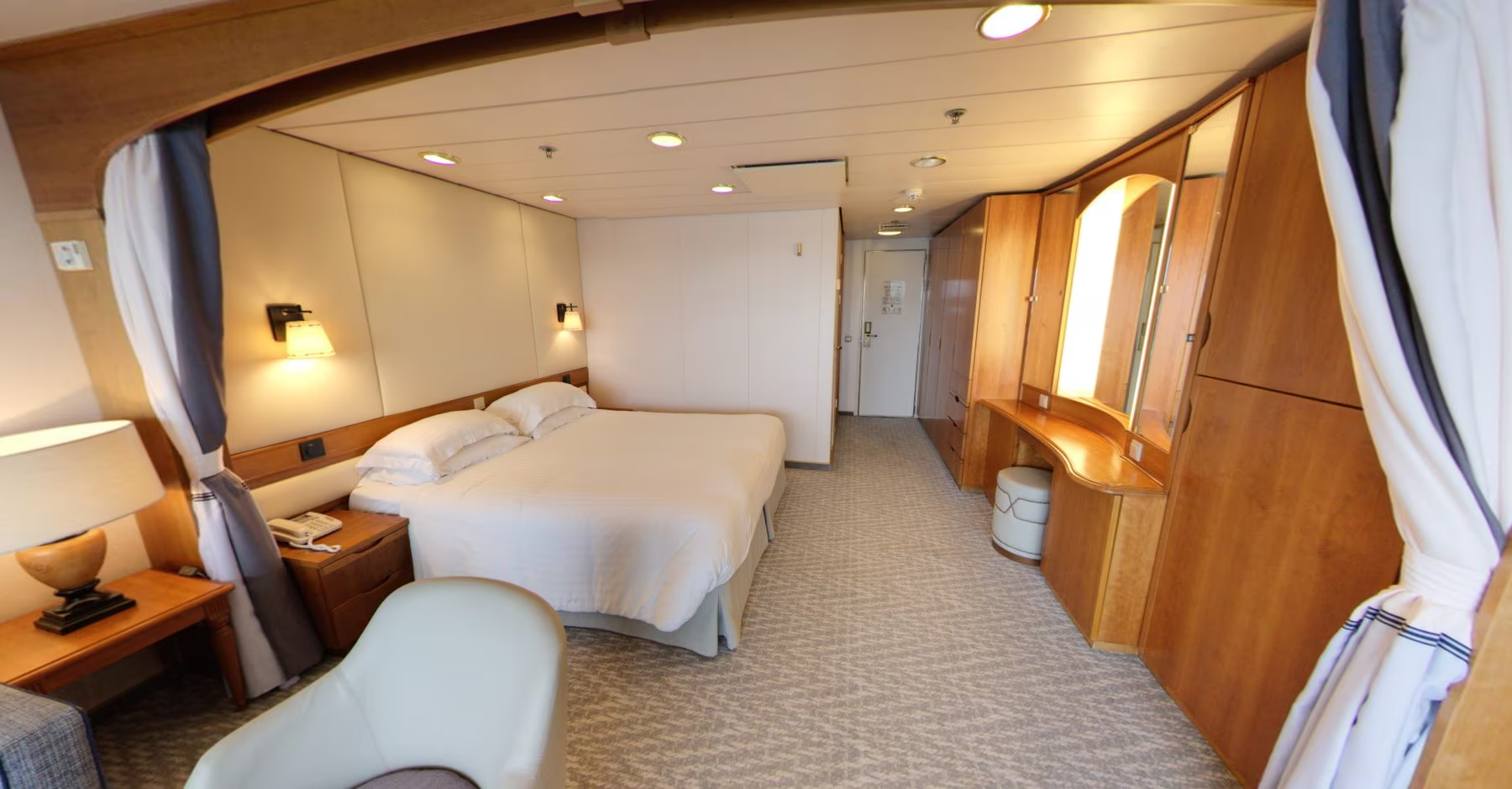 Mini Suite cabin
