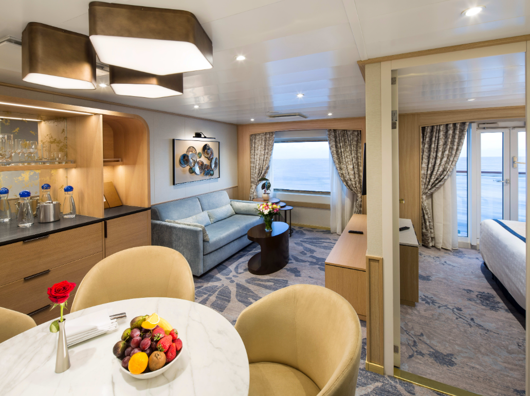 Deluxe Suite cabin
