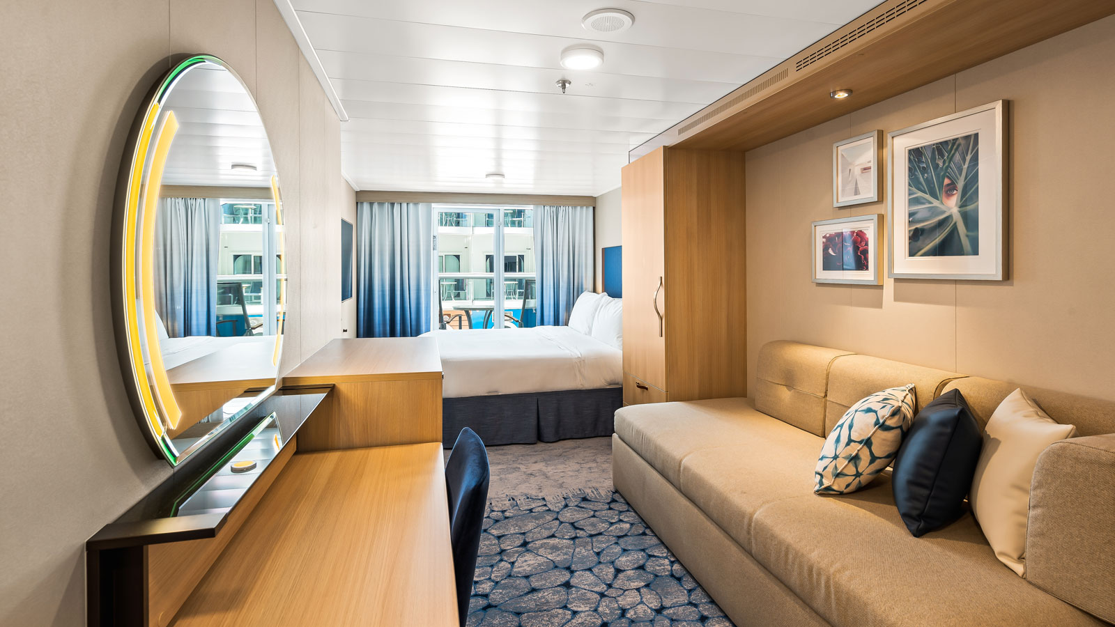 Balcony 1C cabin