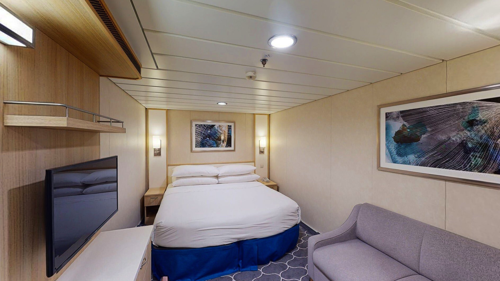 Inside 1Q cabin