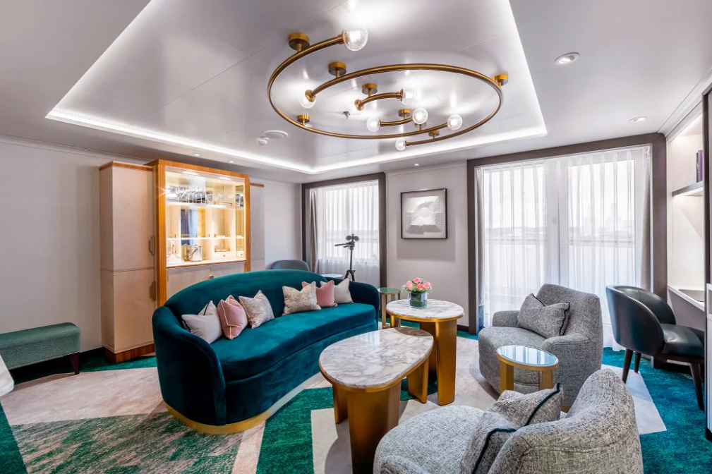 Grand Suites cabin