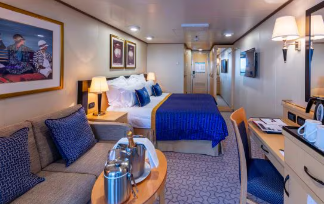Balcony BA cabin