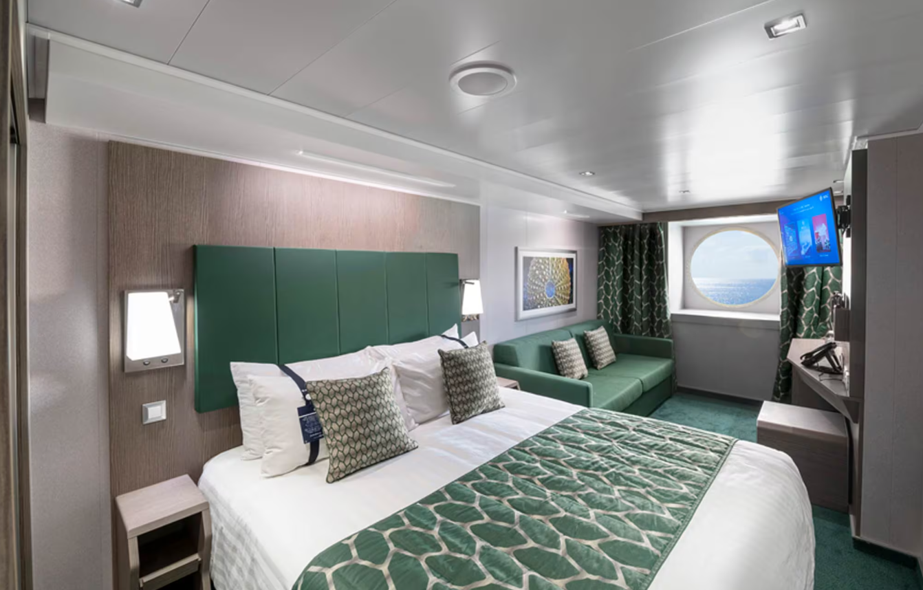 DELUXE OCEAN VIEW FANTASTICA cabin