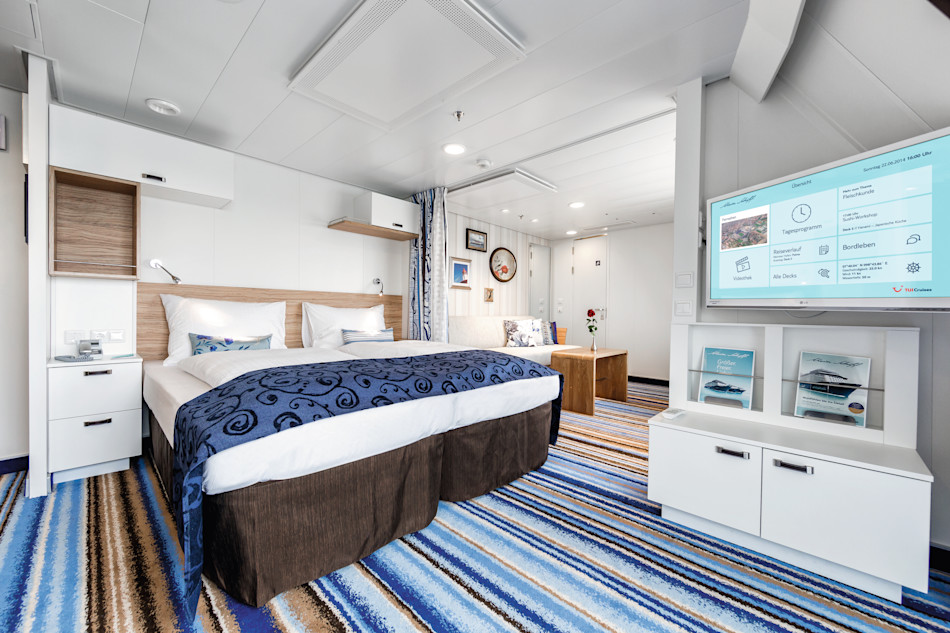 Balcony FAA cabin