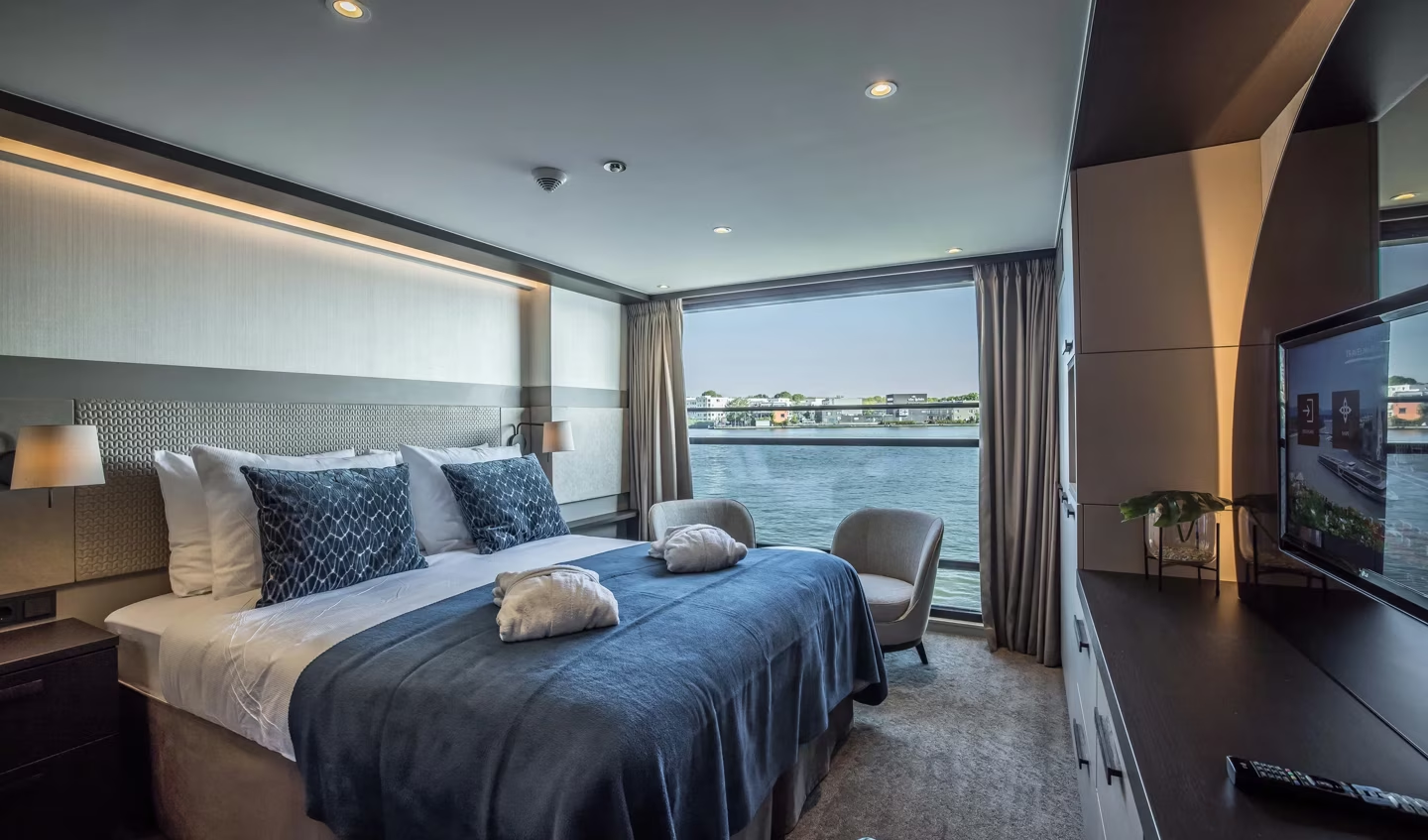 French Balcony cabin