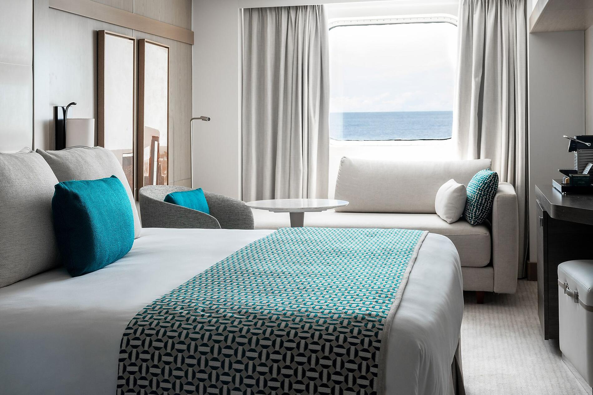 Suite 6 cabin