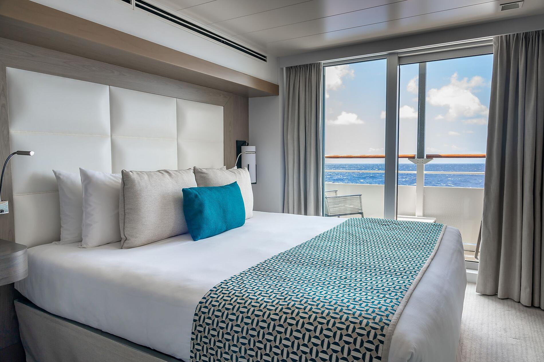 Prestige Deck 5 Suite cabin