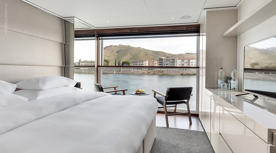 Emerald Panorama Balcony Suite cabin