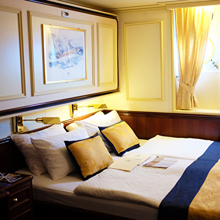 Category 4 - Clipper Deck