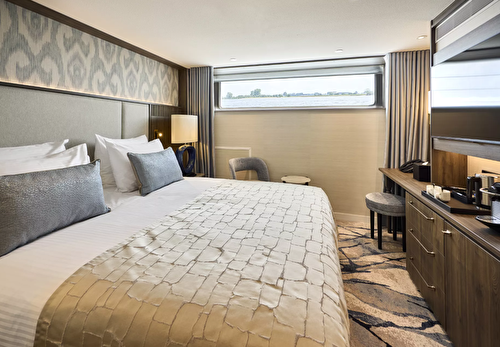 Emerald Deck Standard Cabin