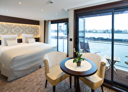 Deluxe Balcony Suite