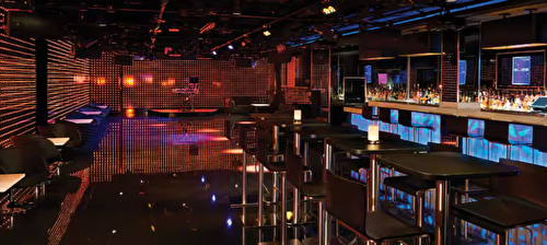 Bliss Ultra Lounge