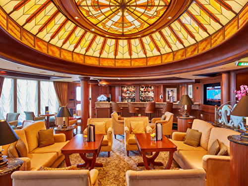Grills Lounge