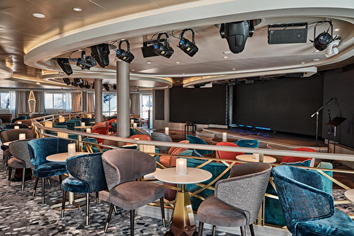 Explorer Lounge