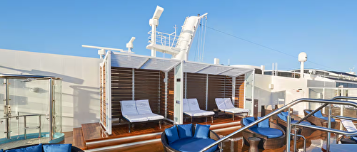 Vibe Beach Club – Cabana