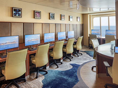 Computer University@Sea