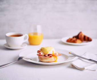 Freedom and Club Dining Restaurants