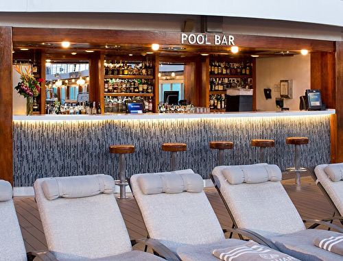 Pool Bar