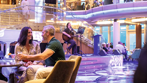 Atrium Bar