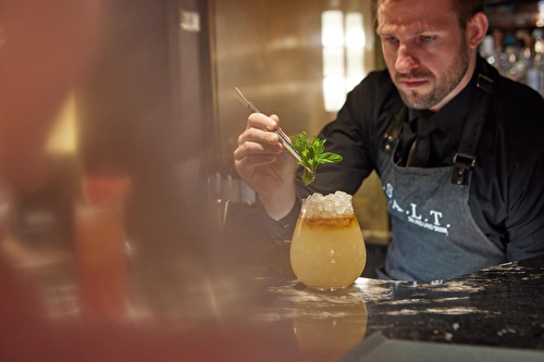 S.A.L.T. Bar