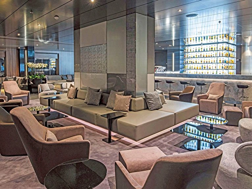 Scenic Lounge Bar