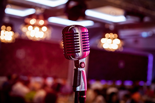 Cabaret Lounge