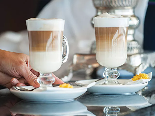 THE BOOKMARK CAFÉ AND LOUNGE