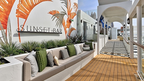 Sunset Bar