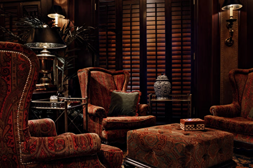 Connoisseur Club
