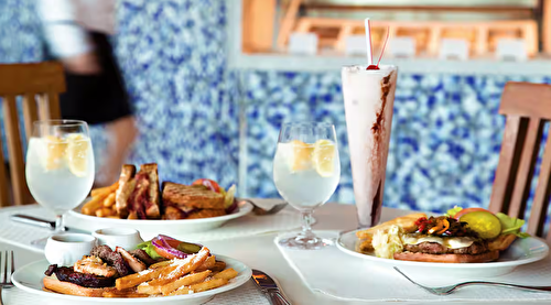 Waves Grill
