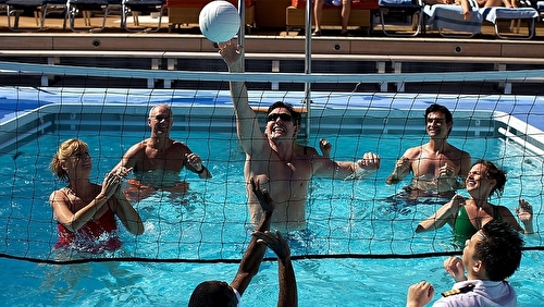 PLAY up your vacation for all it’s worth.