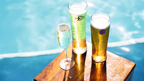 Pool Bar