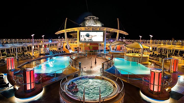 8 Night Best Of Japan & South Korea cruise ship photo 15
