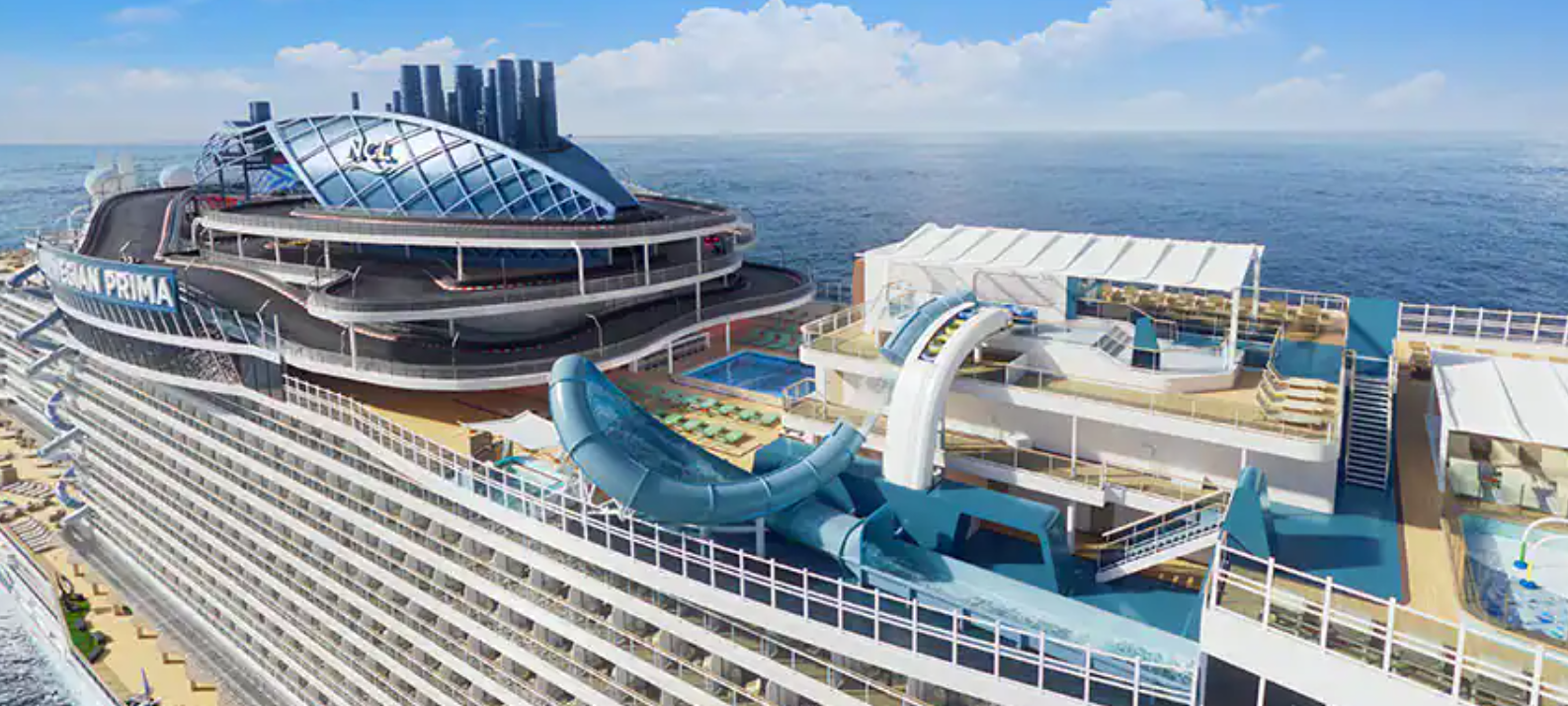 Aqua Park & Main Pool