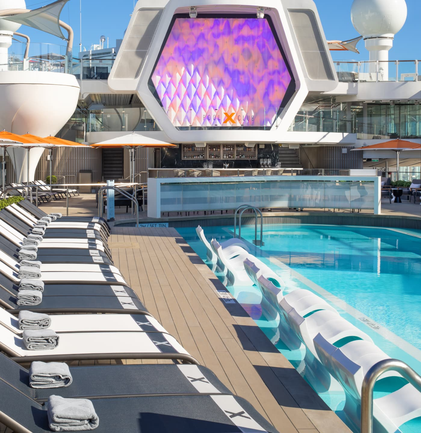 pool_club