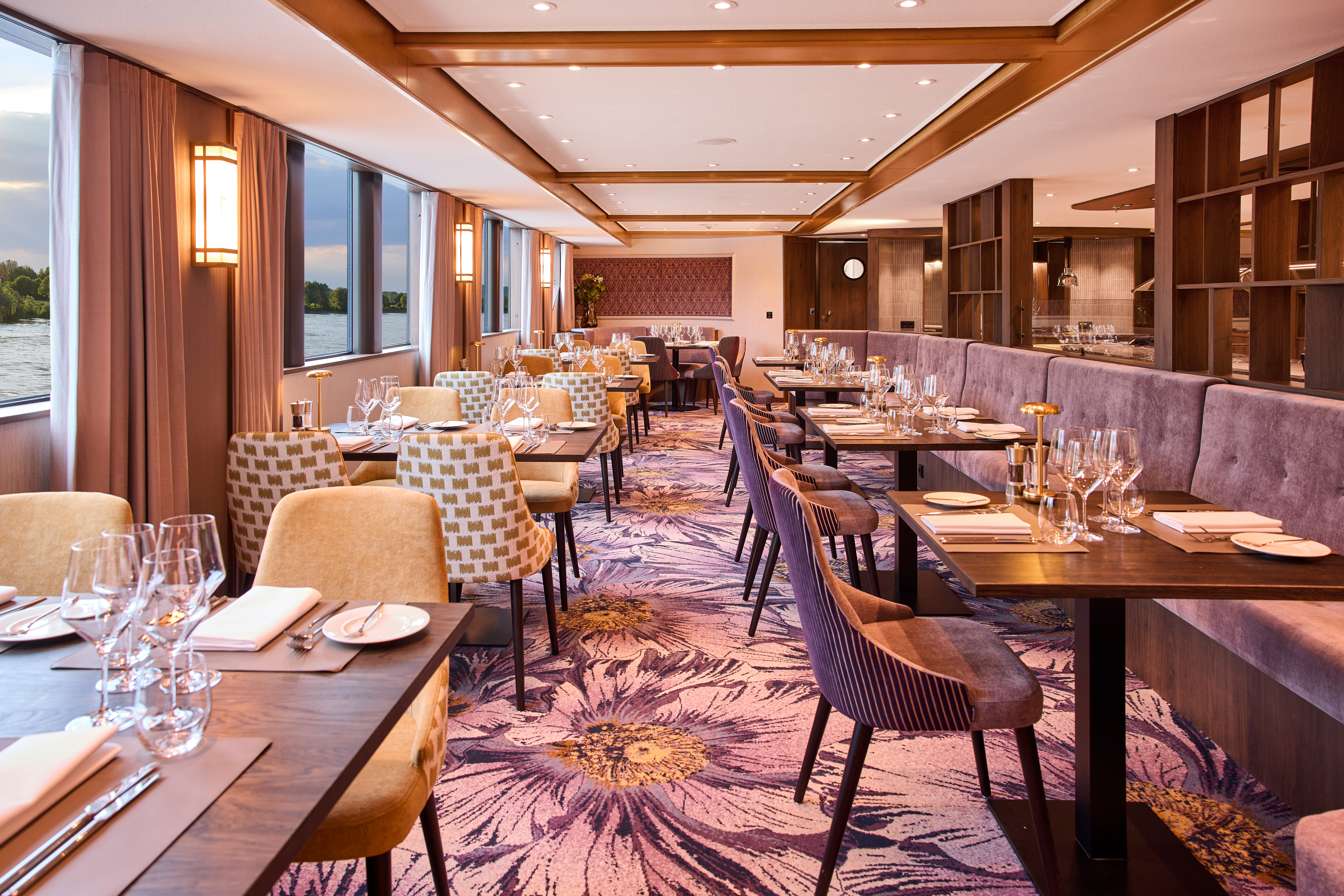 Viva Beyond Restauant Riverside 2