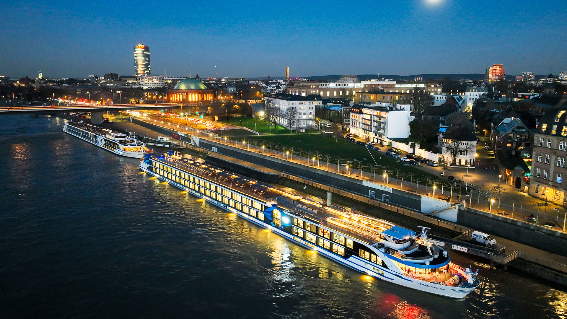 Viva Enjoy i Dusseldorf aften
