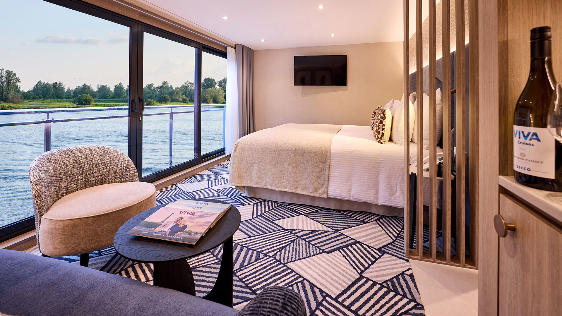 Viva Enjoy Suite