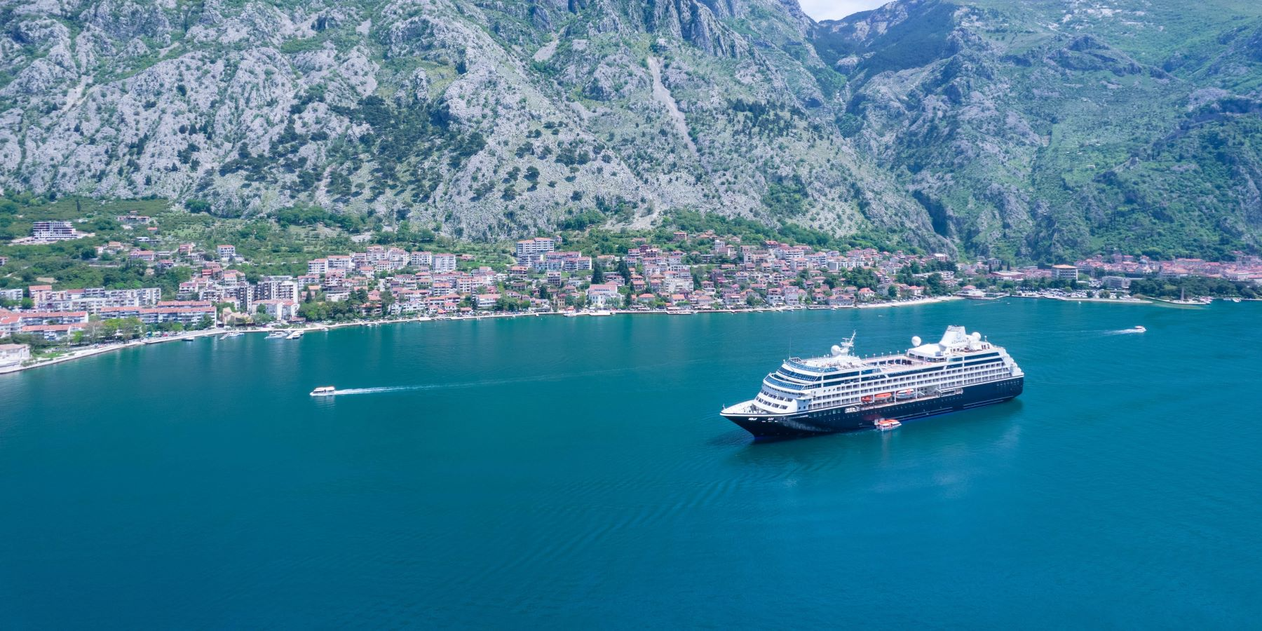 Azamara cruise line
