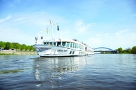Cruise ship image