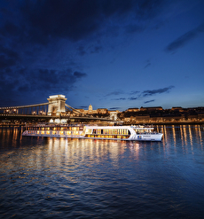 Cruise ship image