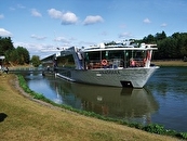 Cruise ship image